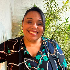 Cinthia Oliveira.png